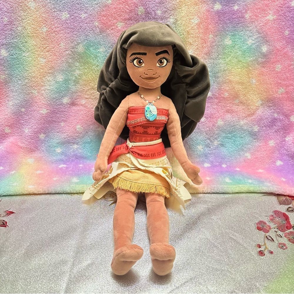 Disney Store Authentic MOANA Plush doll 19”